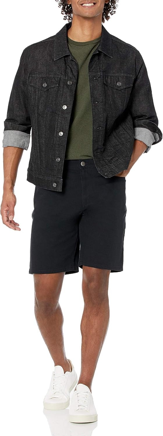 image:imageAmazon Essentials Mens StraightFit 9 Inseam Stretch Cotton Twill 5Pocket ShortsBlack