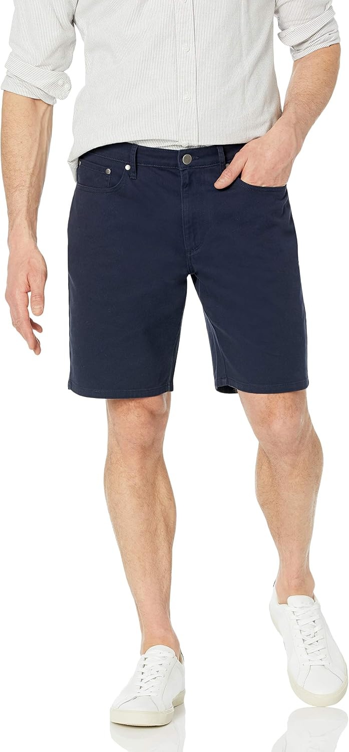 image:imageAmazon Essentials Mens StraightFit 9 Inseam Stretch Cotton Twill 5Pocket ShortsMidnight Blue