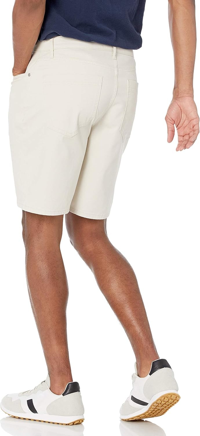 image:imageAmazon Essentials Mens StraightFit 9 Inseam Stretch Cotton Twill 5Pocket ShortsStone