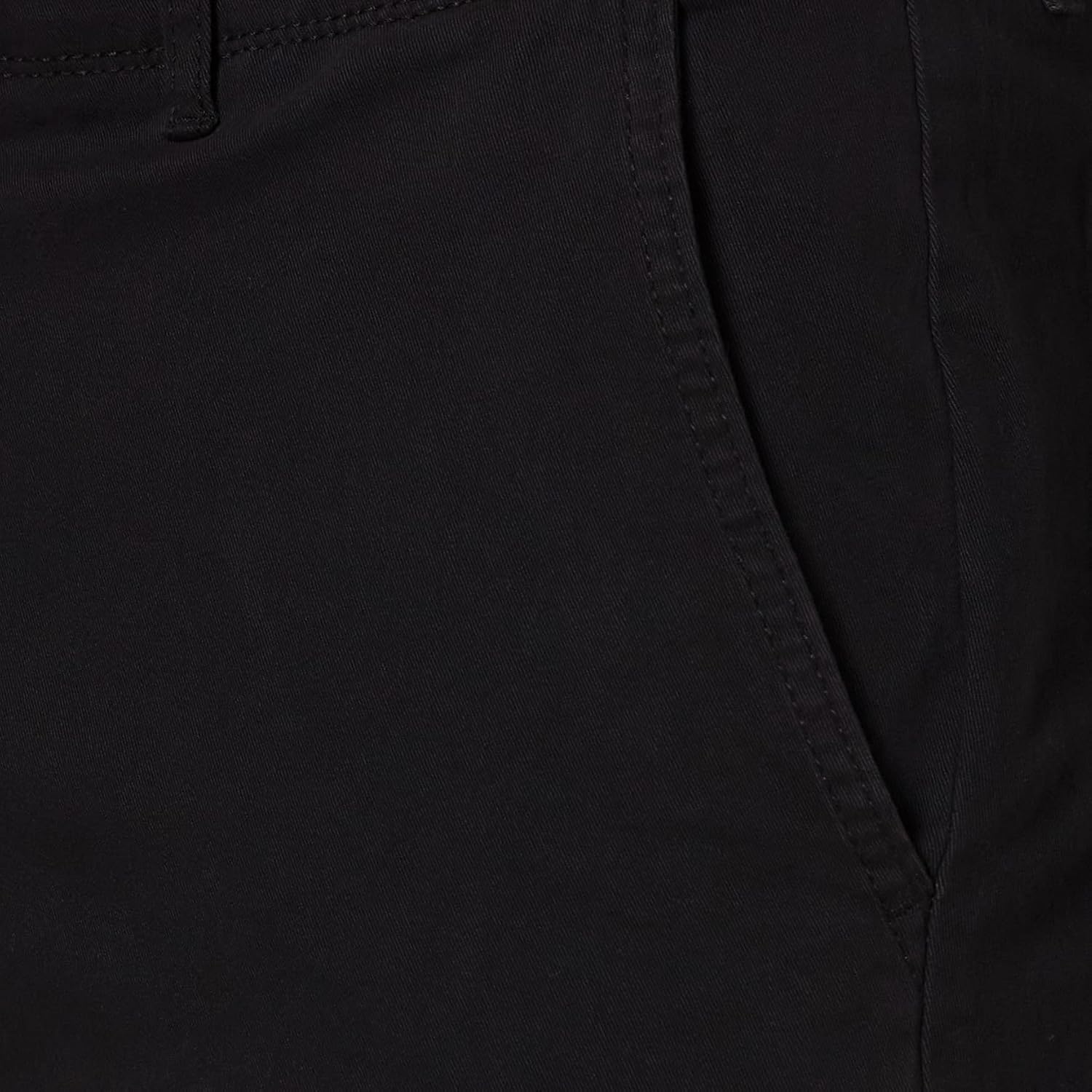 image:imageAmazon Essentials Mens StraightFit Breathable Stretch Cargo Pants Available in Big amp TallBlack