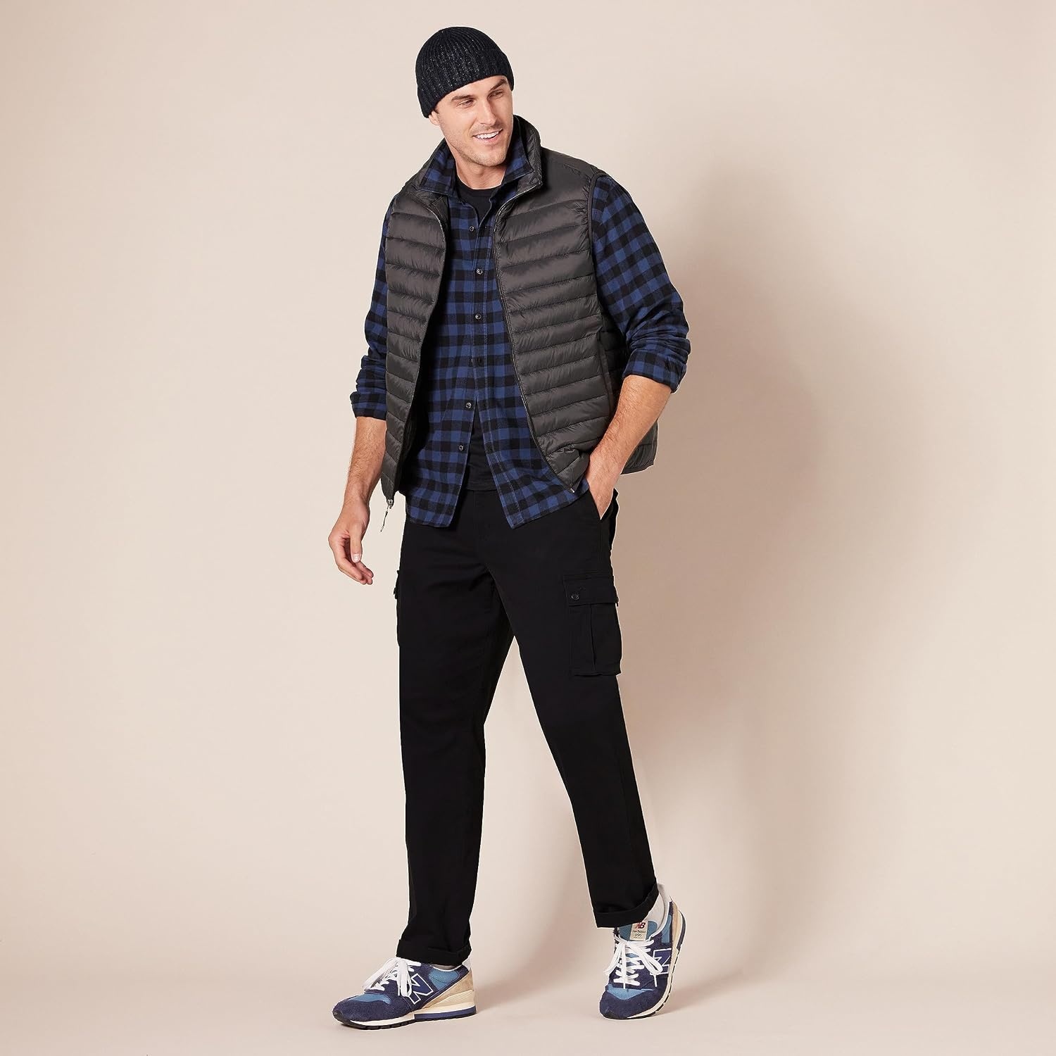 image:imageAmazon Essentials Mens StraightFit Breathable Stretch Cargo Pants Available in Big amp TallBlack