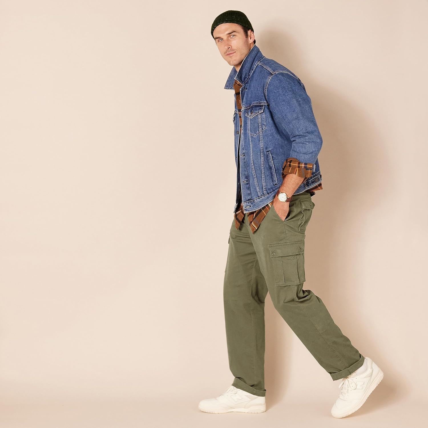 image:imageAmazon Essentials Mens StraightFit Breathable Stretch Cargo Pants Available in Big amp TallOlive