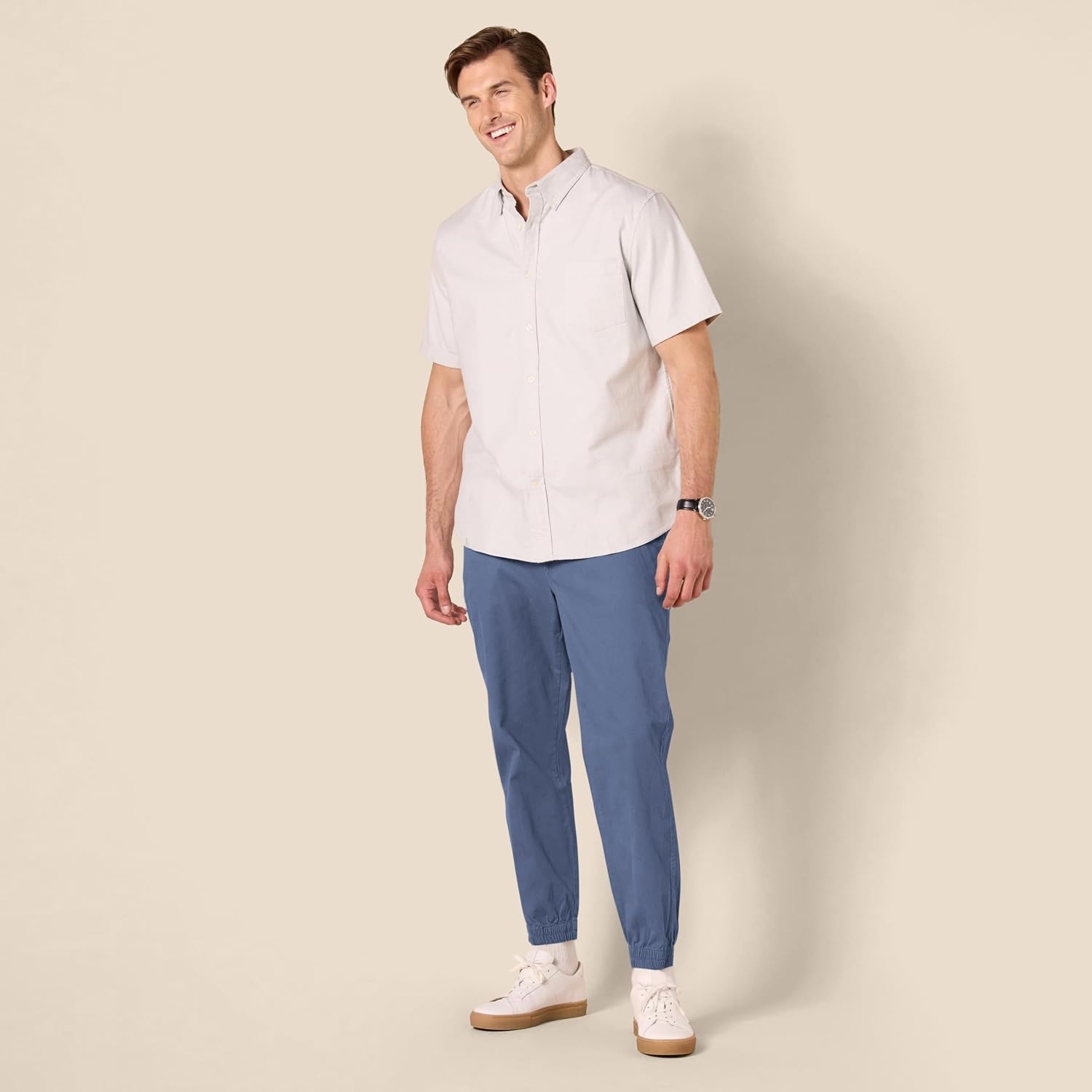 image:imageAmazon Essentials Mens StraightFit Chino Jogger Pants with Elastic Waist and PocketsIndigo