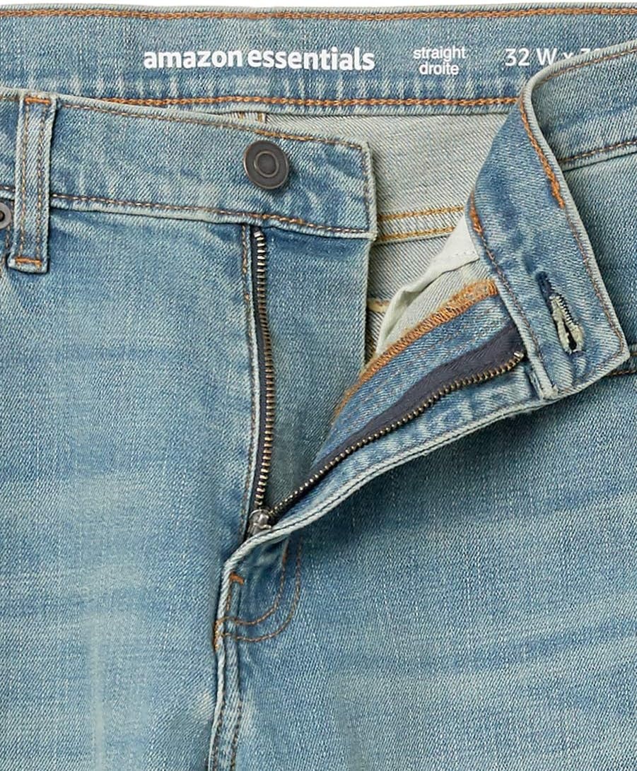 image:imageAmazon Essentials Mens StraightFit Stretch JeanLight Blue Vintage