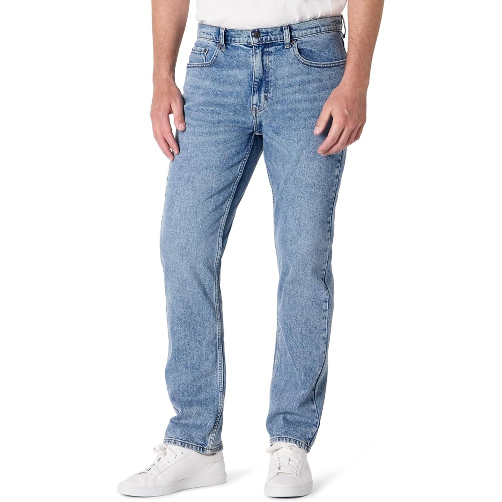 image:imageAmazon Essentials Mens Low Stretch StraightFit JeansTinted Light Wash