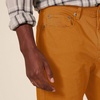 Amazon Essentials Men’s 5-Pocket Stretch Twill Pants(Gold)