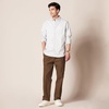 Amazon Essentials Men’s Classic-Fit Wrinkle-Resistant Pleated Chino Pant (Available in Big & Tall)(Brown)
