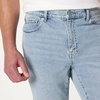 Amazon Essentials Men’s Low Stretch Slim-Fit Jean, Tapered Leg, Vintage Inspired Midweight Denim(Iced Light Wash)