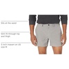 Amazon Essentials Men’s Slim-Fit 5″ Lightweight Comfort Stretch Oxford Cotton Shorts(Metallic Silver)