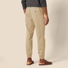 Amazon Essentials Men’s Straight-Fit Chino Jogger Pants with Elastic Waist and Pockets(Khaki Brown)