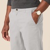 Amazon Essentials Men’s Straight-Fit Chino Jogger Pants with Elastic Waist and Pockets(Light Grey)