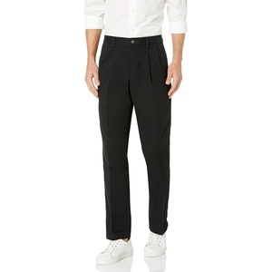 Amazon Essentials Men’s Classic-Fit Wrinkle-Resistant Pleated Chino Pant (Available in Big & Tall)(Black)