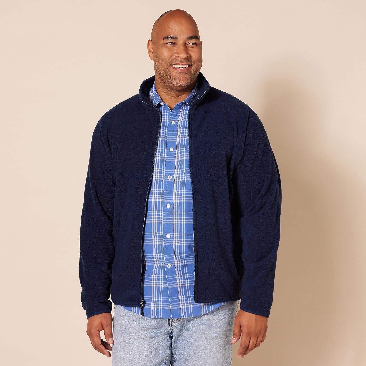 image:imageAmazon Essentials Mens FullZip Polar Fleece Jacket with Zippered Pockets for Cold Outdoor Weather Available in Big amp TallNavy