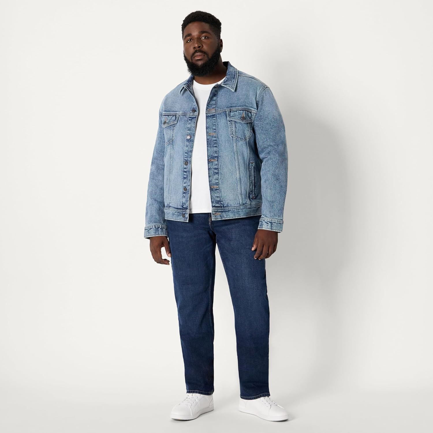 image:imageAmazon Essentials Mens Heavyweight Low Stretch RegularFit Denim Jacket Chest Patch PocketsTinted Light Wash