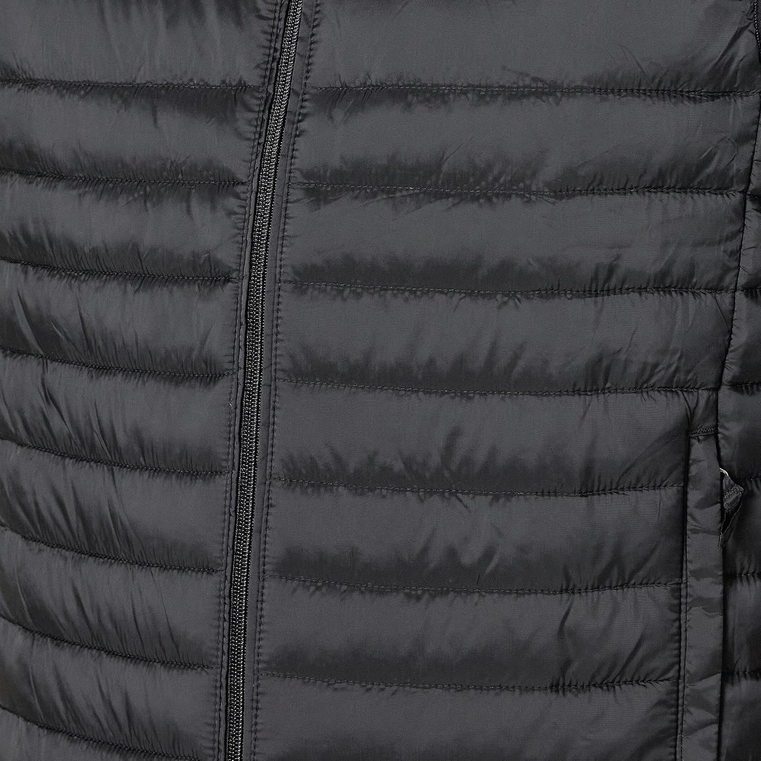 image:imageAmazon Essentials Mens Lightweight WaterResistant Packable Puffer VestBlack