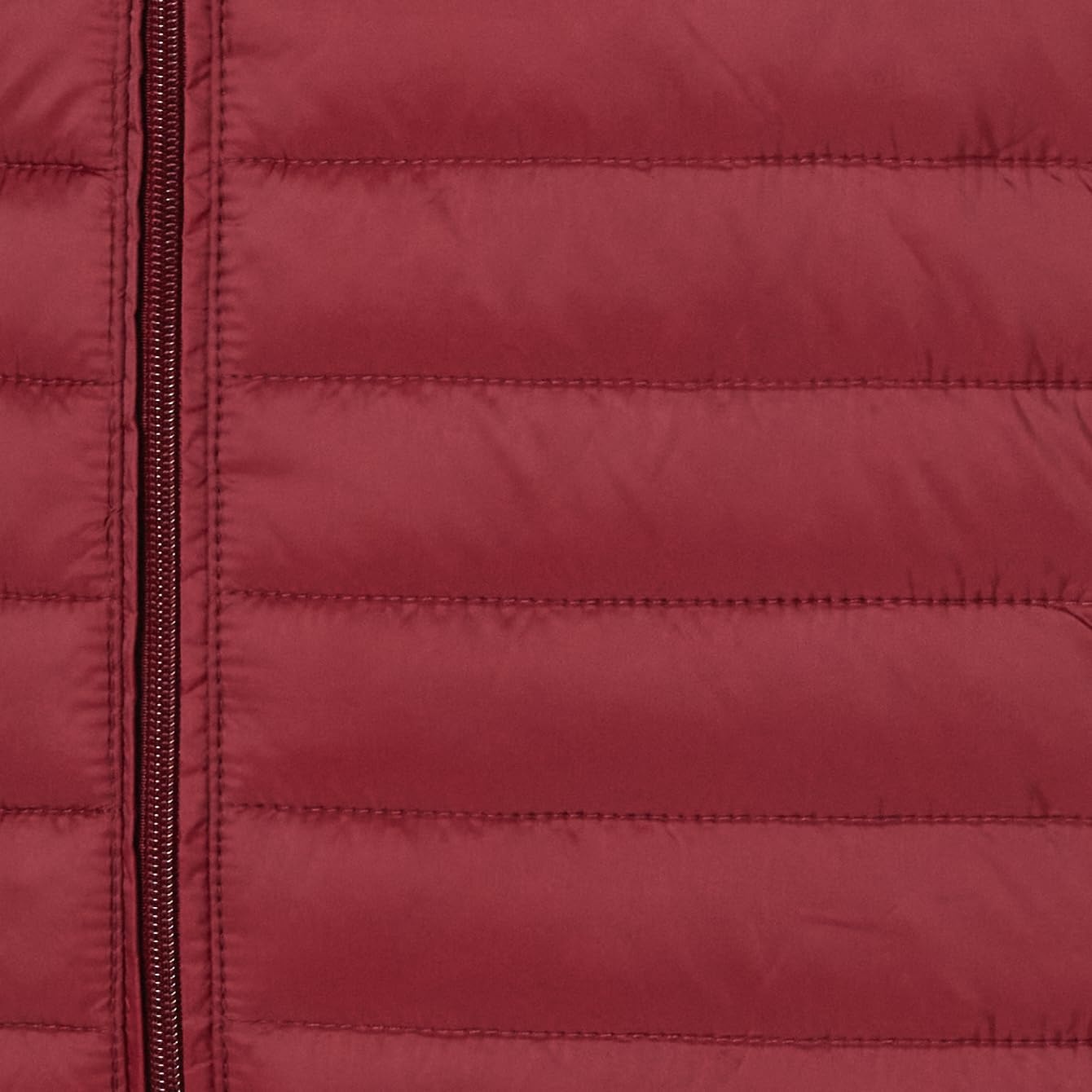 image:imageAmazon Essentials Mens Lightweight WaterResistant Packable Puffer VestDeep Red