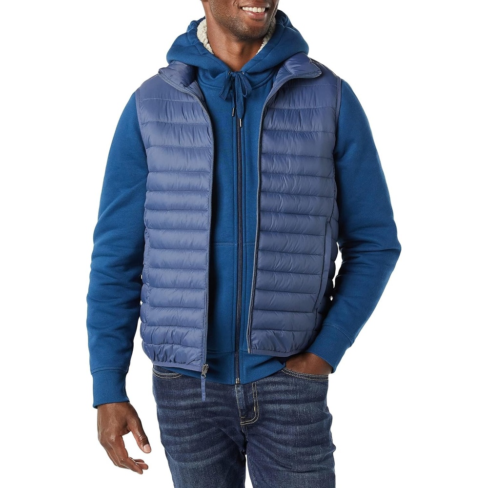 image:imageAmazon Essentials Mens Lightweight WaterResistant Packable Puffer VestIndigo Blue