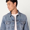 Amazon Essentials Men’s Heavyweight Low Stretch Regular-Fit Denim Jacket, Chest Patch Pockets(Tinted Light Wash)