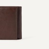 Amazon Essentials Men’s Pebbled Full Grain Leather Trifold Wallet with 6 Card Pockets and ID Window, Black, One Size(Dark Brown)