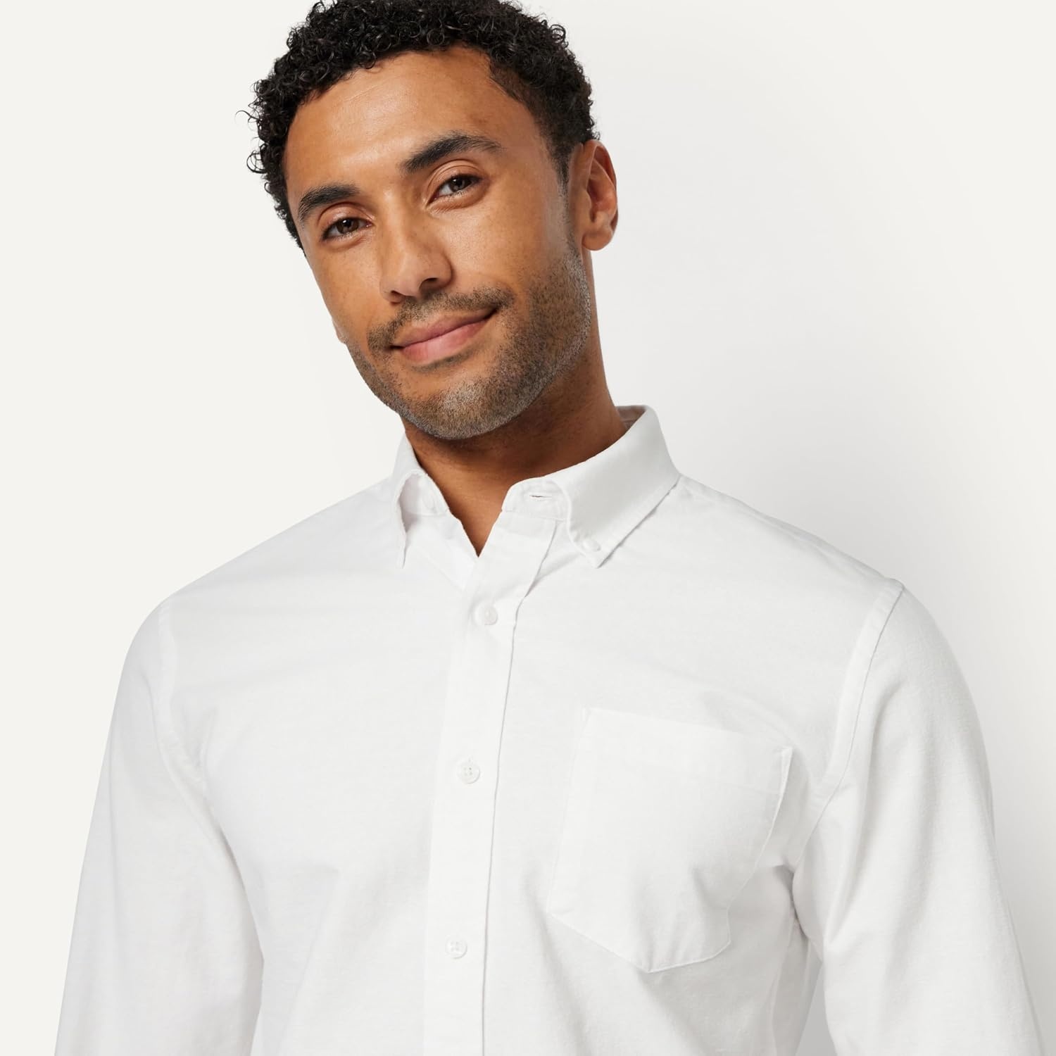 image:imageAmazon Essentials Mens LongSleeve Pocket Oxford ShirtWhite