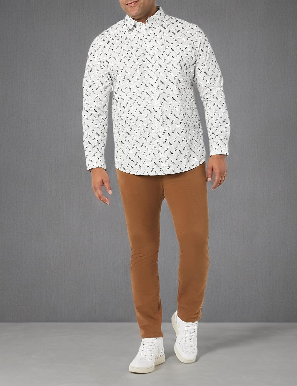 image:imageAmazon Essentials Mens LongSleeve RegularFit Stretch Poplin ShirtLight Blue Bird Print