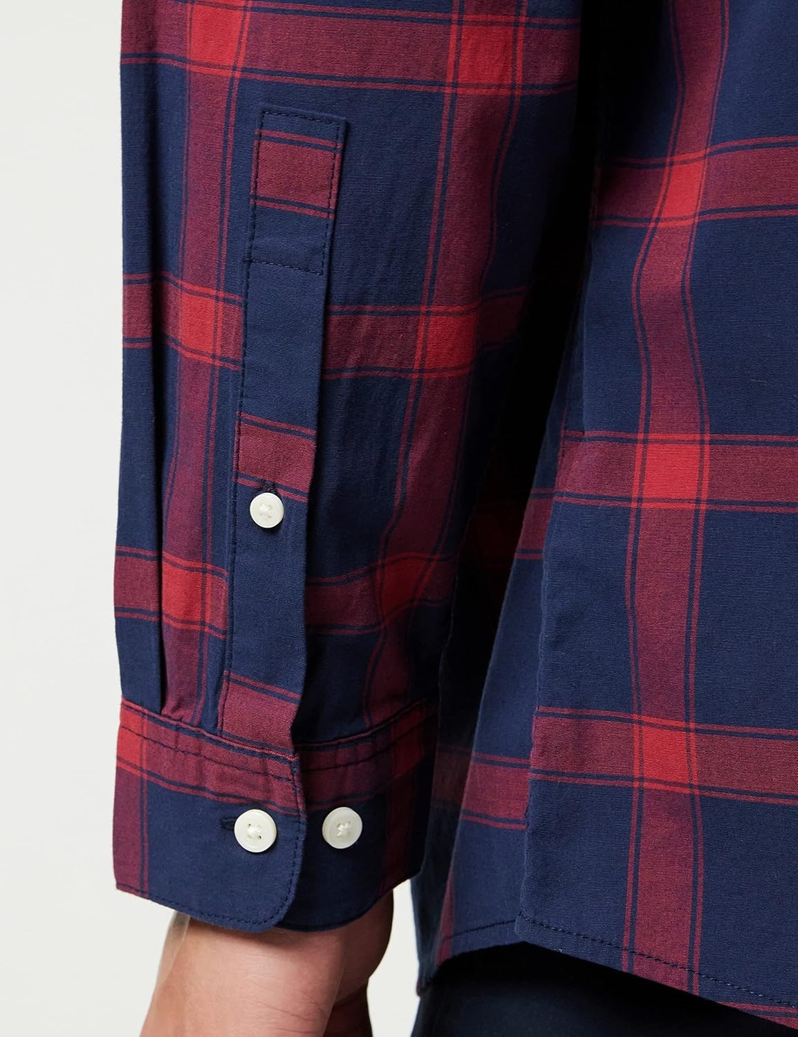 image:imageAmazon Essentials Mens LongSleeve RegularFit Stretch Poplin ShirtNavyRed Buffalo Plaid