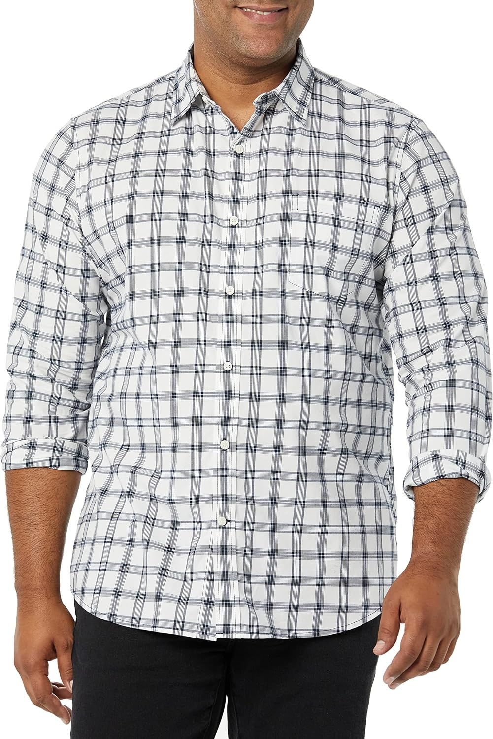 image:imageAmazon Essentials Mens LongSleeve RegularFit Stretch Poplin ShirtWhiteNavy Plaid