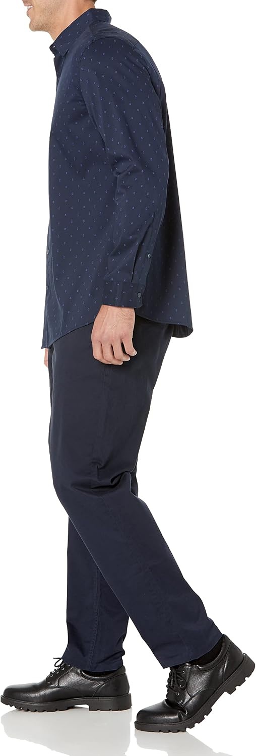 image:imageAmazon Essentials Mens Regular Fit Long Sleeve Wrinkle Resistant Stretch Dress ShirtNavy Geo Print