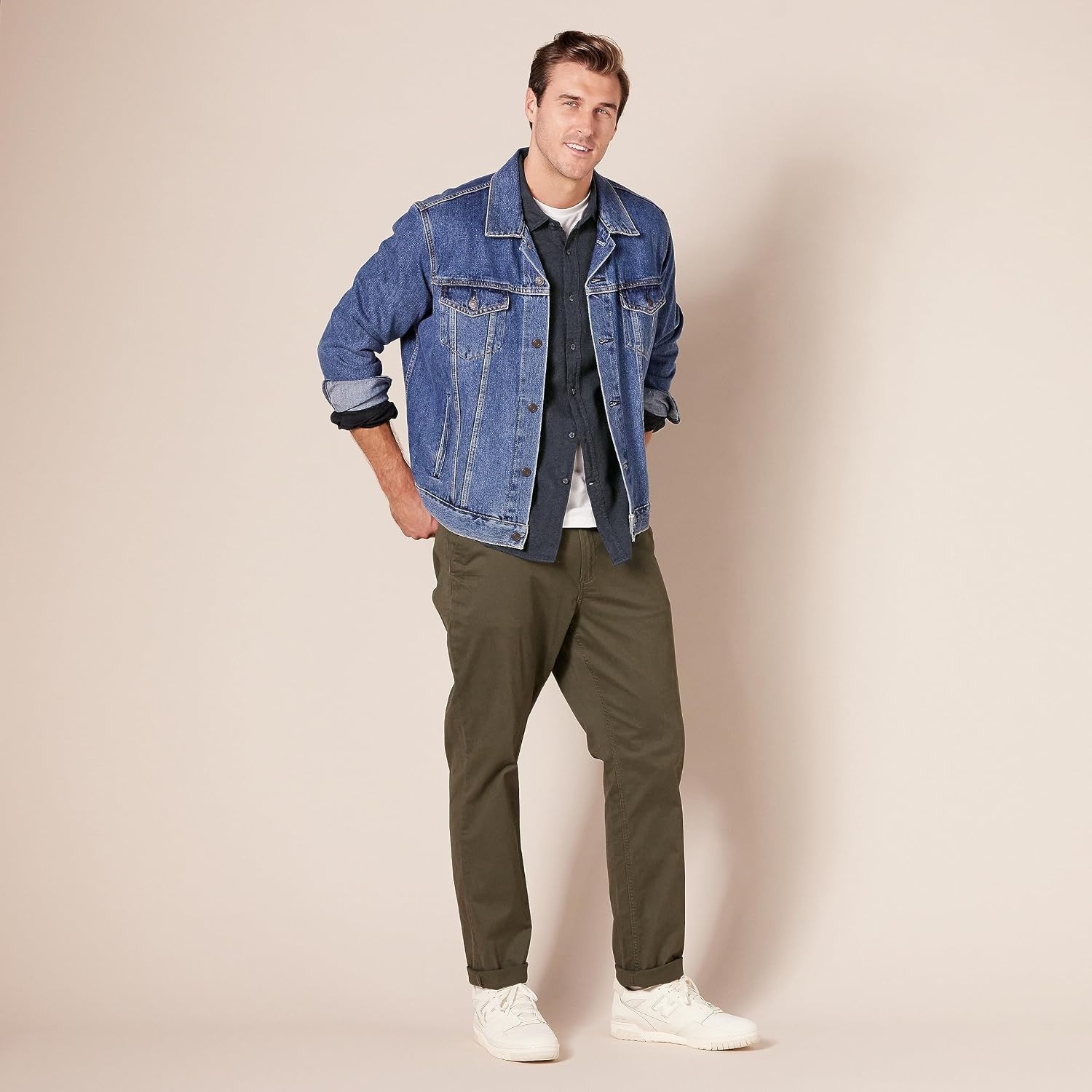 image:imageAmazon Essentials Mens Regular Fit LongSleeve Flannel Shirt Soft Brushed Cotton Lightweight yet WarmBlack