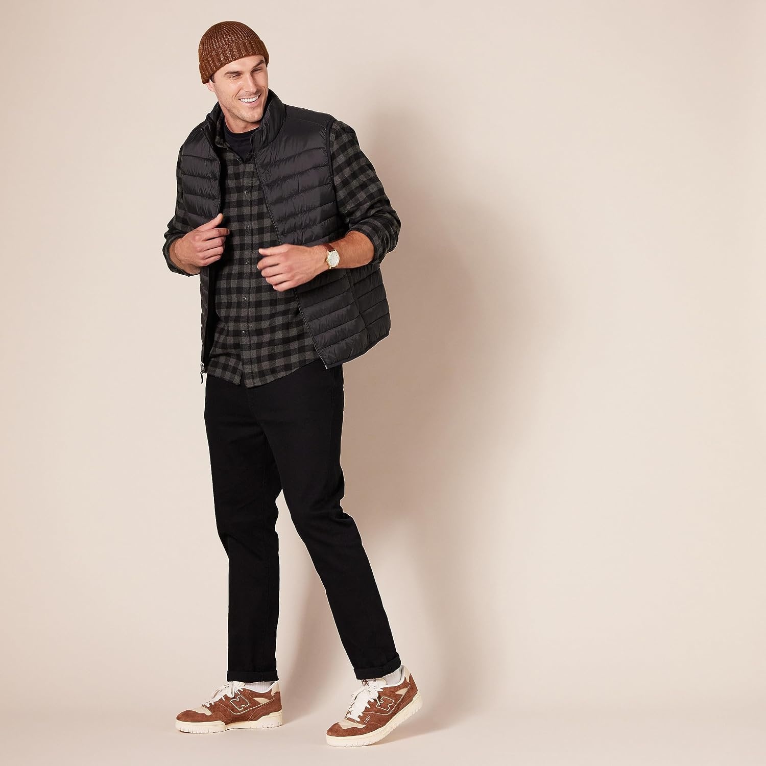 image:imageAmazon Essentials Mens Regular Fit LongSleeve Flannel Shirt Soft Brushed Cotton Lightweight yet WarmCharcoal Buffalo Plaid