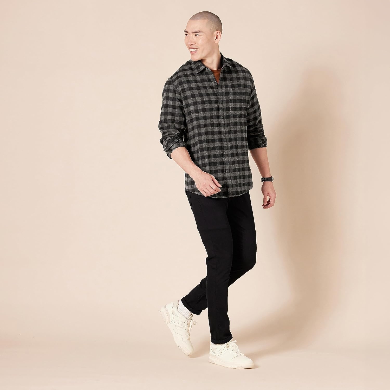 image:imageAmazon Essentials Mens Regular Fit LongSleeve Flannel Shirt Soft Brushed Cotton Lightweight yet WarmCharcoal Buffalo Plaid