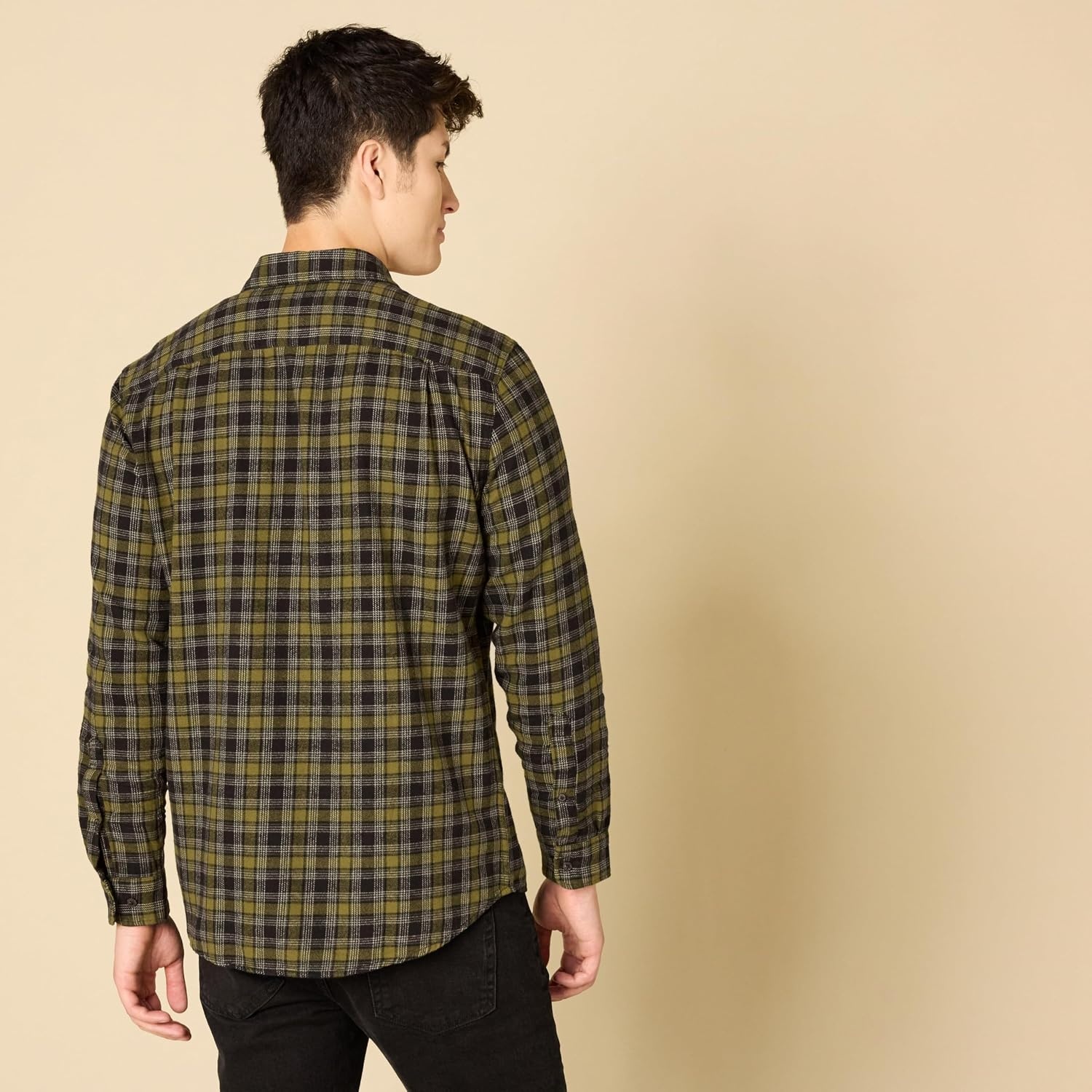 image:imageAmazon Essentials Mens Regular Fit LongSleeve Flannel Shirt Soft Brushed Cotton Lightweight yet WarmOlive