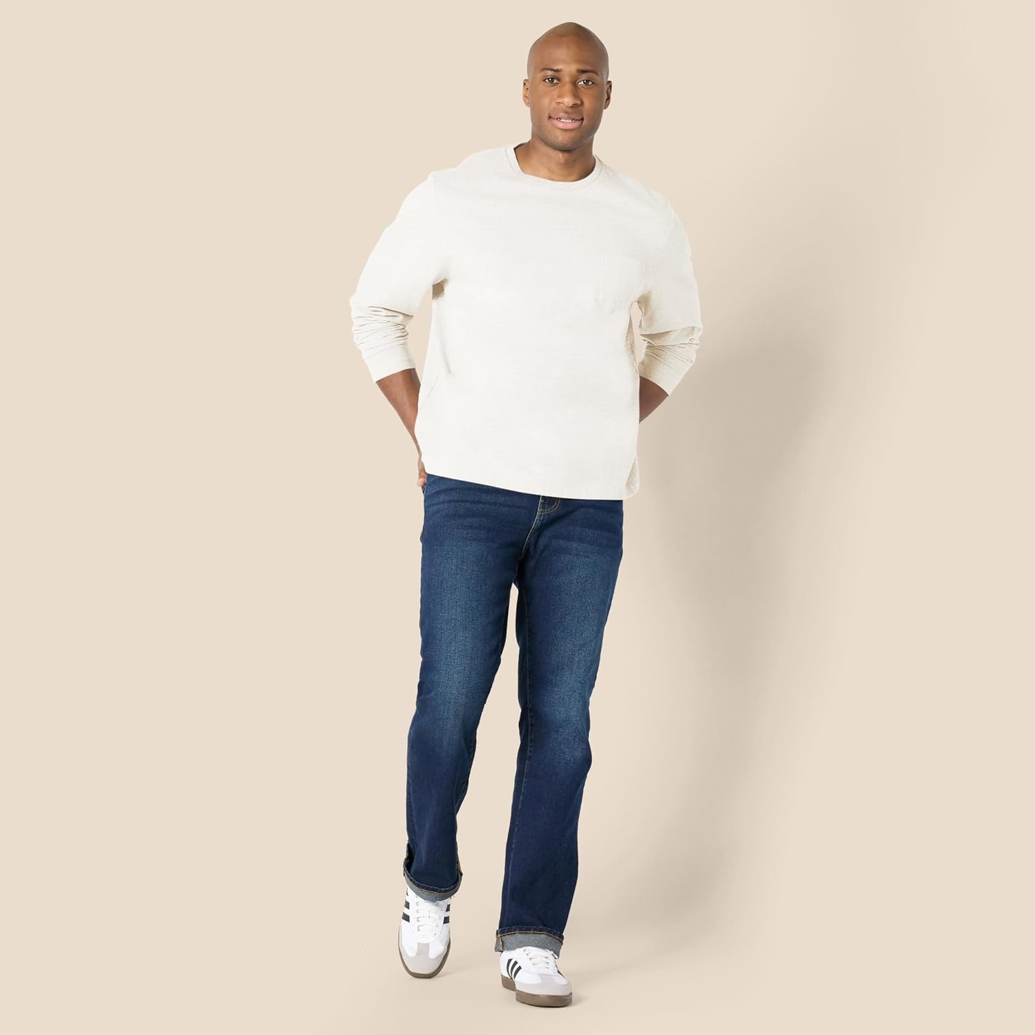 image:imageAmazon Essentials Mens RegularFit Crewneck LongSleeve TShirt Casual Cotton JerseyOatmeal Heather