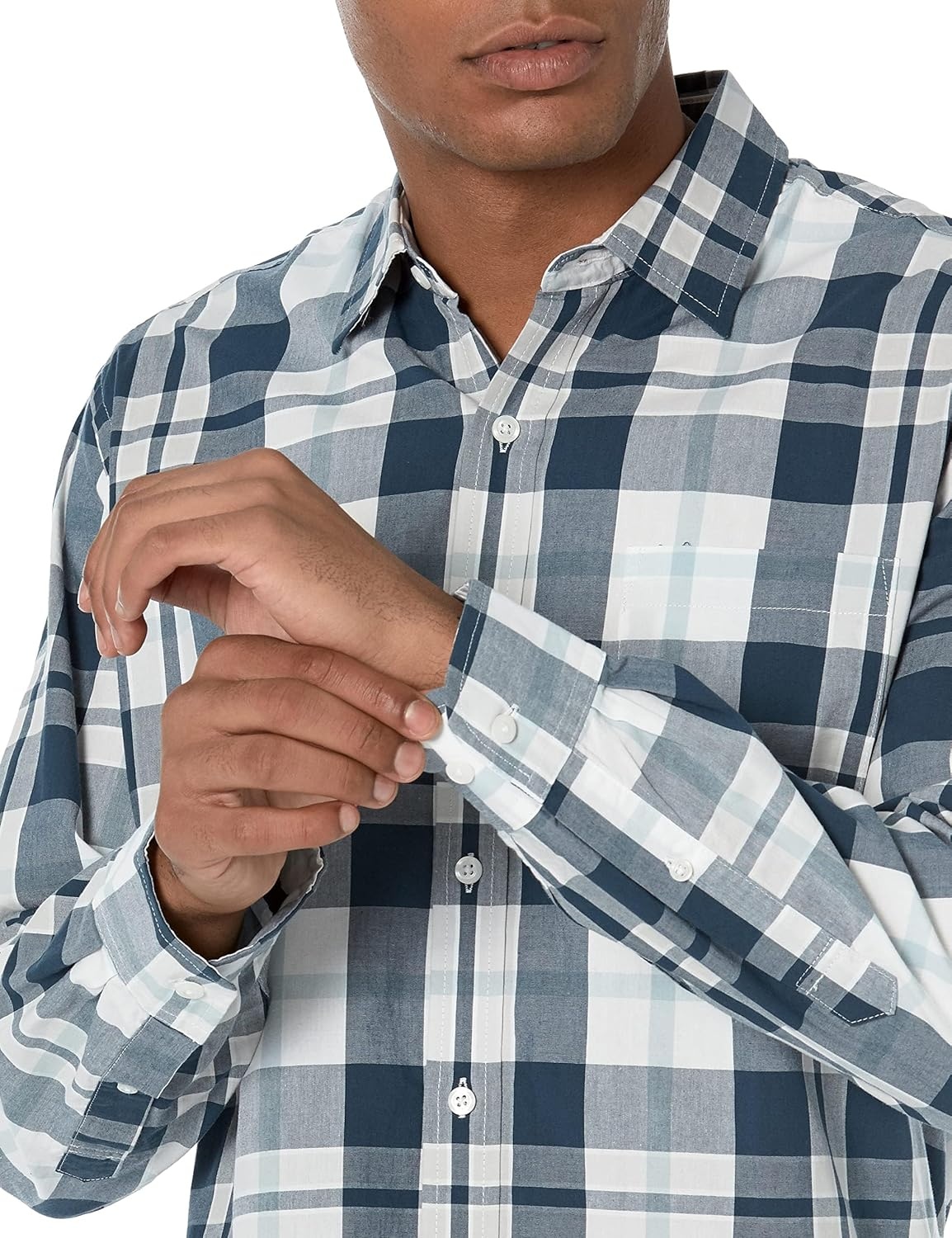 image:imageAmazon Essentials Mens RegularFit LongSleeve Casual Poplin Shirt Button Front Business Casual CollaredWhite Navy Large Plaid
