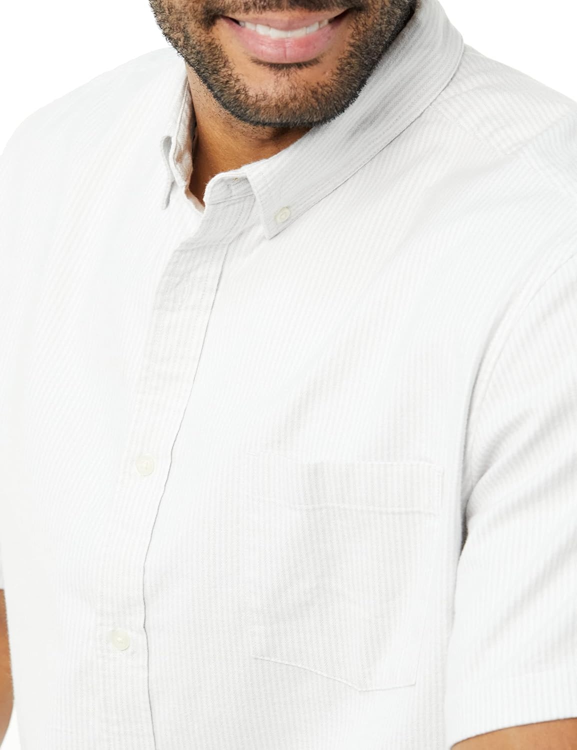 image:imageAmazon Essentials Mens RegularFit Short Sleeve Stretch Oxford Shirt with PocketLight Grey Vertical Stripe