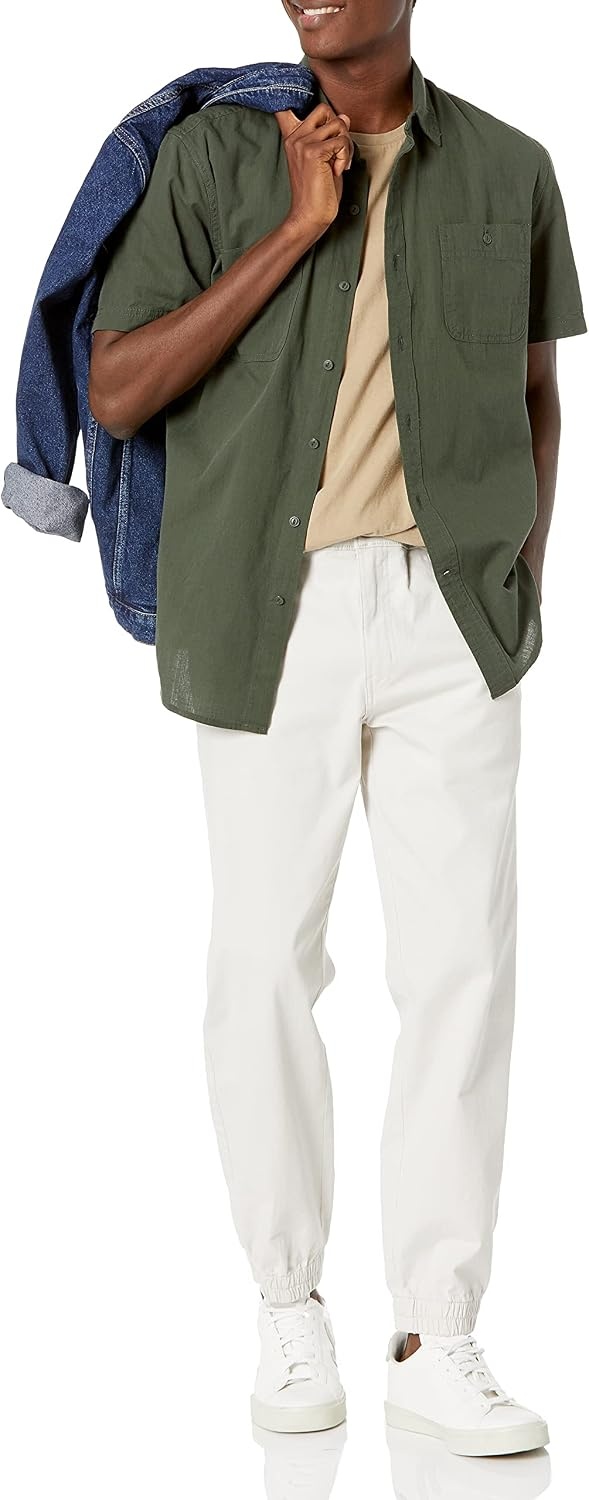 image:imageAmazon Essentials Mens RegularFit ShortSleeve ButtonDown Chambray ShirtOlive