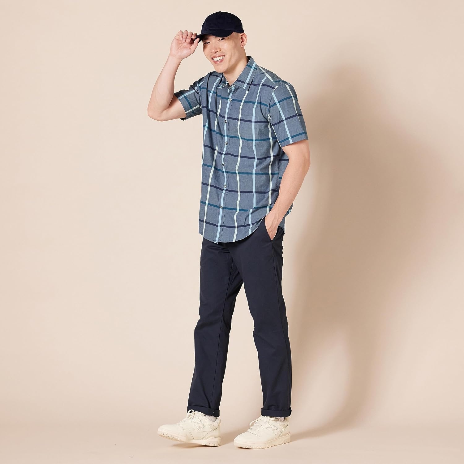 image:imageAmazon Essentials Mens RegularFit ShortSleeve Poplin Shirt Collared WashedDenim Large Plaid