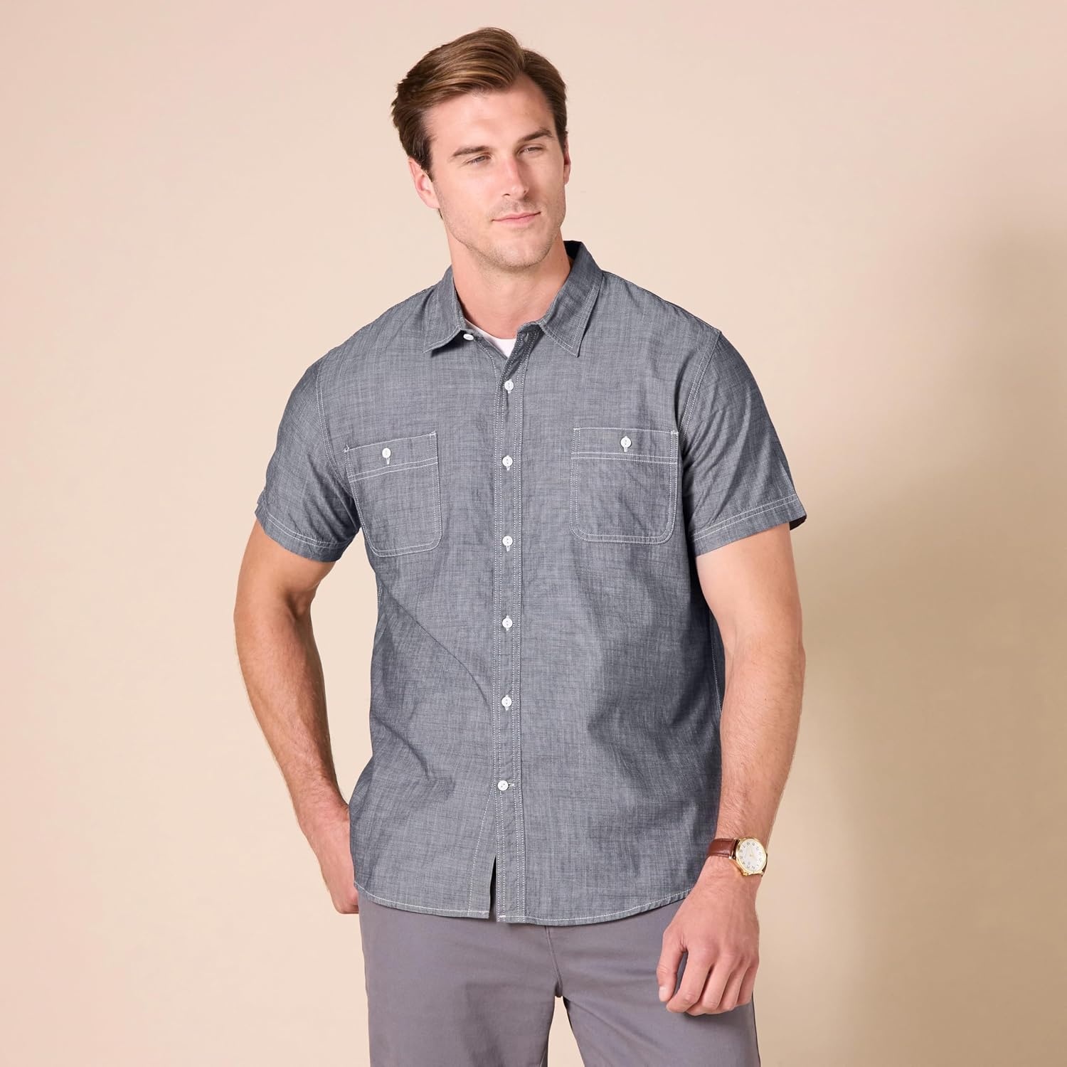 image:imageAmazon Essentials Mens RegularFit ShortSleeve Poplin Shirt Collared WashedGrey