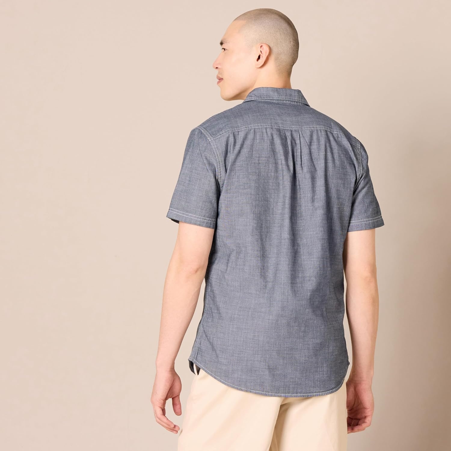image:imageAmazon Essentials Mens RegularFit ShortSleeve Poplin Shirt Collared WashedGrey