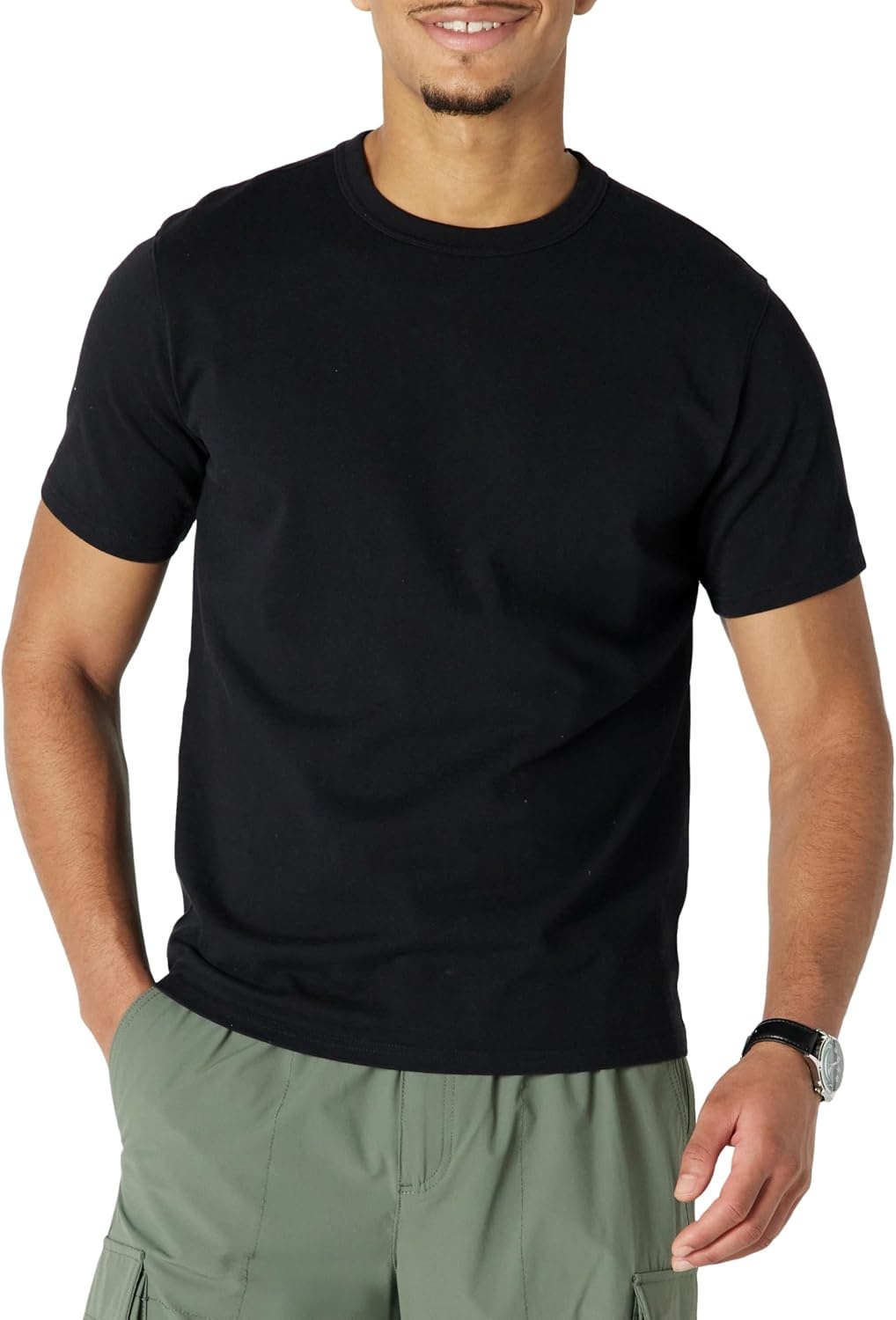 image:imageAmazon Essentials Mens RelaxedFit Heavyweight Cotton Pocket TShirtBlack