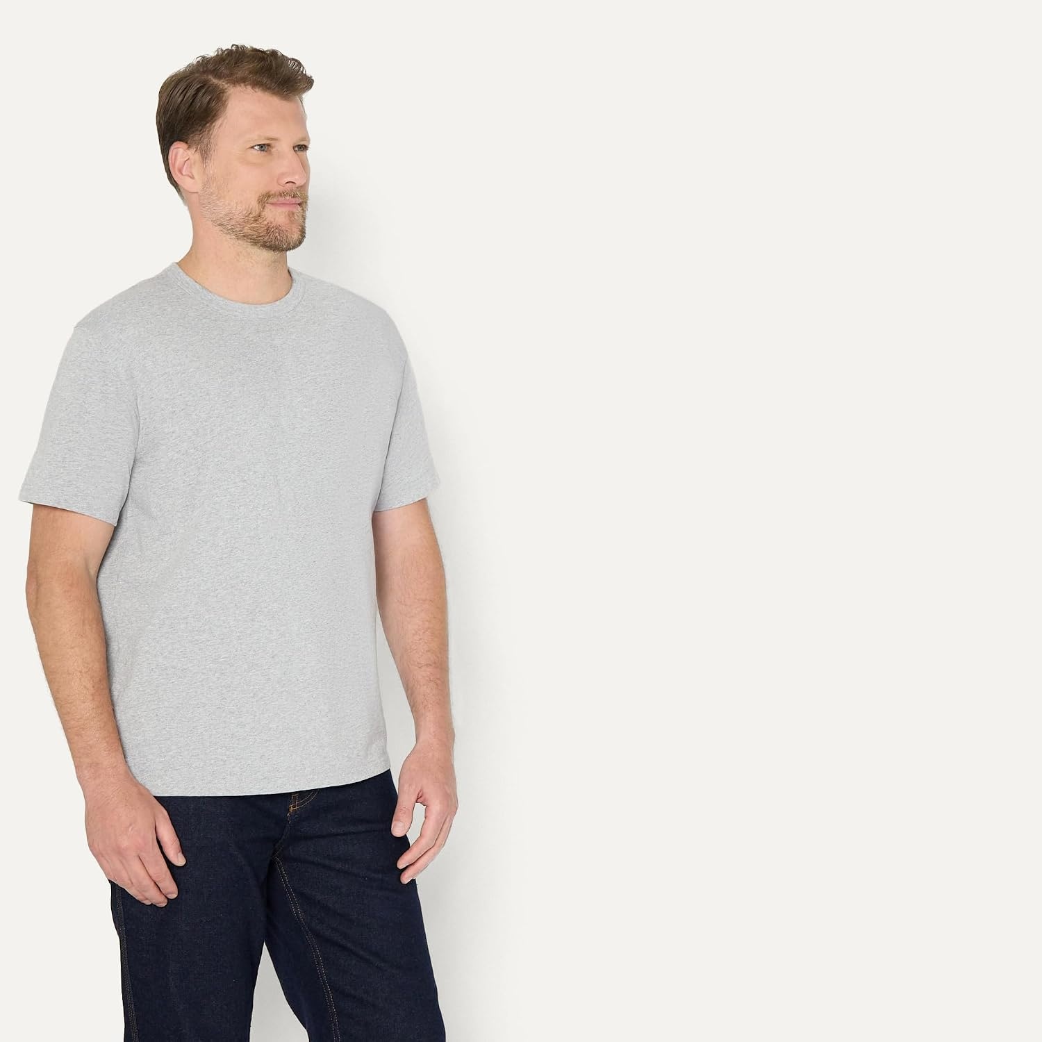image:imageAmazon Essentials Mens RelaxedFit Heavyweight Cotton Pocket TShirtMedium Grey Heather