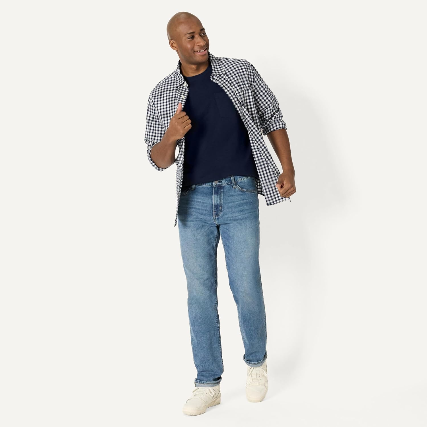 image:imageAmazon Essentials Mens RelaxedFit Heavyweight Cotton Pocket TShirtNavy