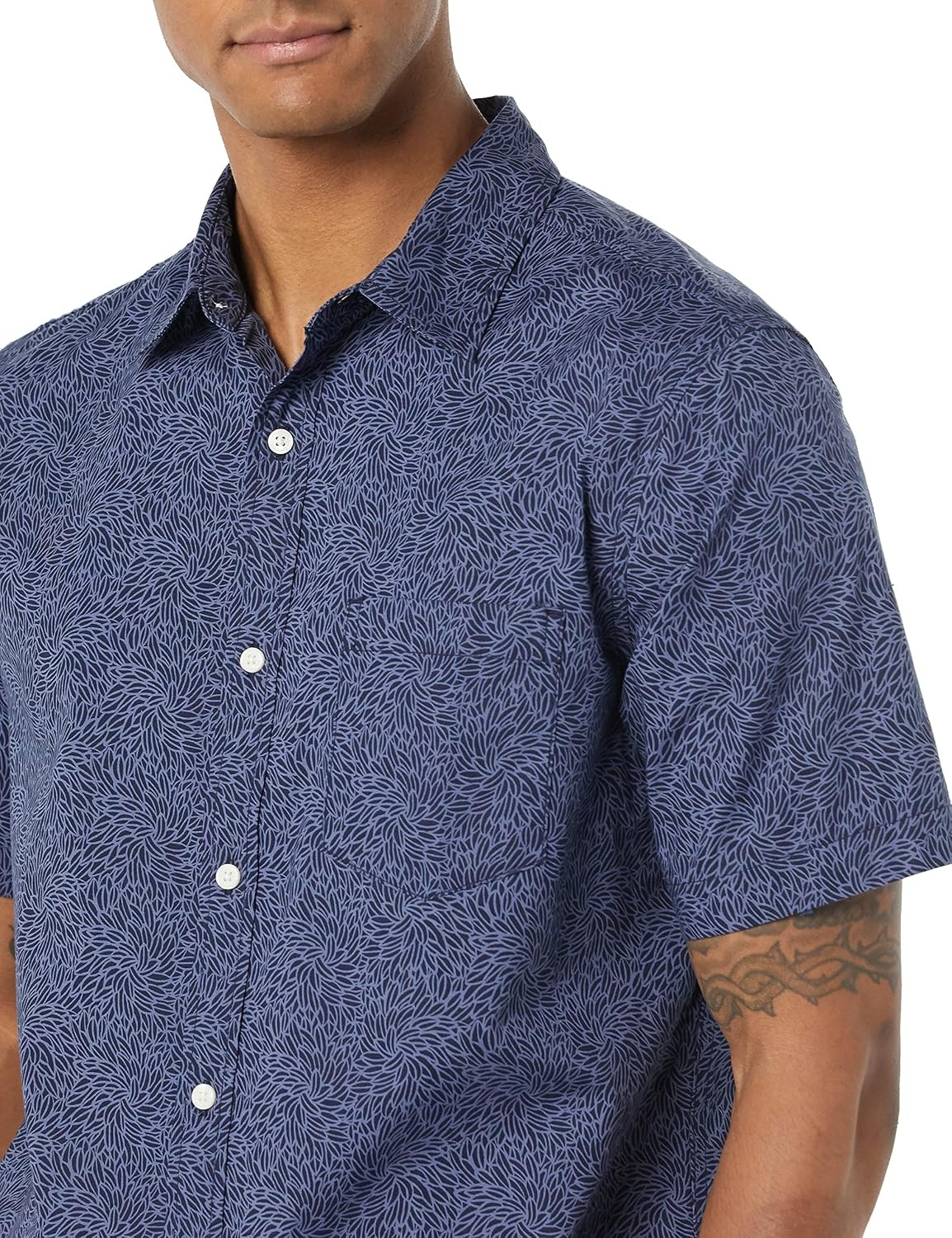 image:imageAmazon Essentials Mens Short Sleeve Dress Shirt with Stretch Charcoal White Vertical Stripe Available in Big amp TallNavy Tonal Floral Print