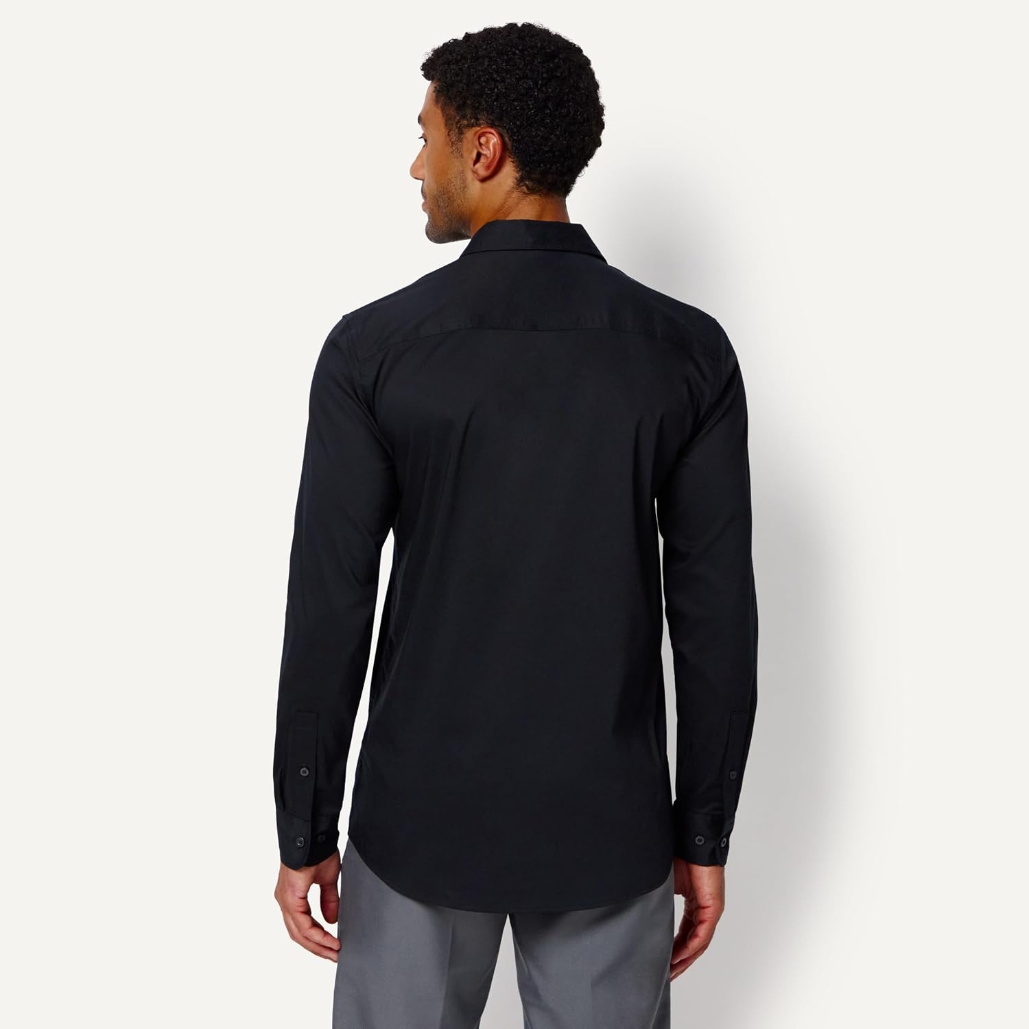 image:imageAmazon Essentials Mens Slim Fit Long Sleeve Wrinkle Resistant Stretch Dress ShirtBlack