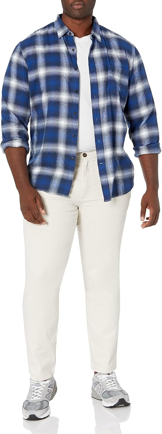 image:imageAmazon Essentials Mens SlimFit Flannel Shirt Long Sleeve Button Down PlaidBlue White Plaid