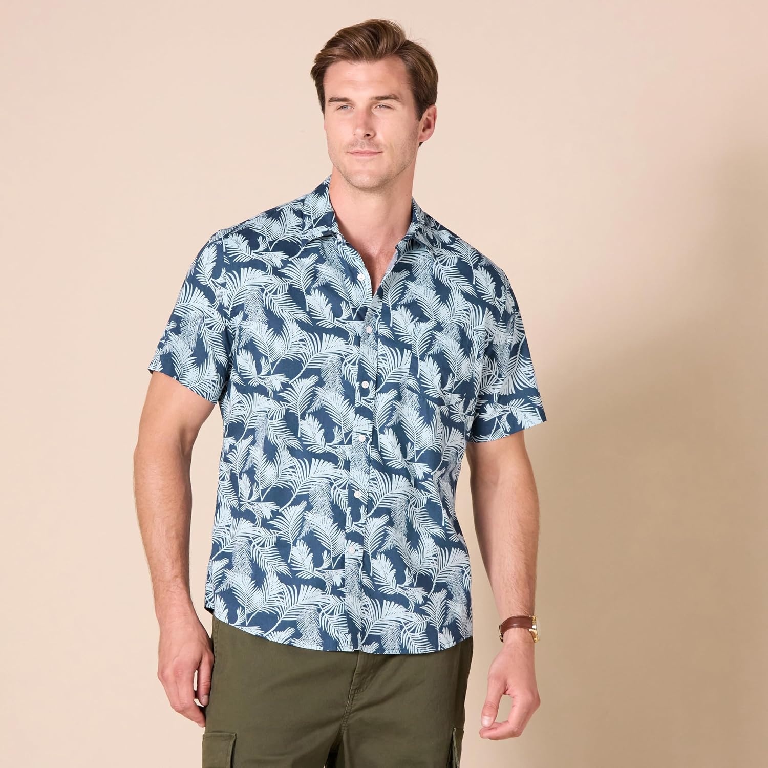image:imageAmazon Essentials Mens SlimFit Mens Short Sleeve Collared Button Down ShirtNavy Palm Leaf