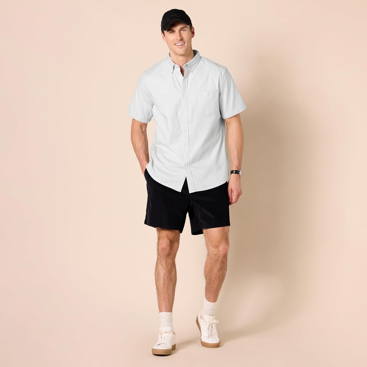 image:imageAmazon Essentials Mens SlimFit Short Sleeve Stretch Oxford Shirt with PocketLight Grey