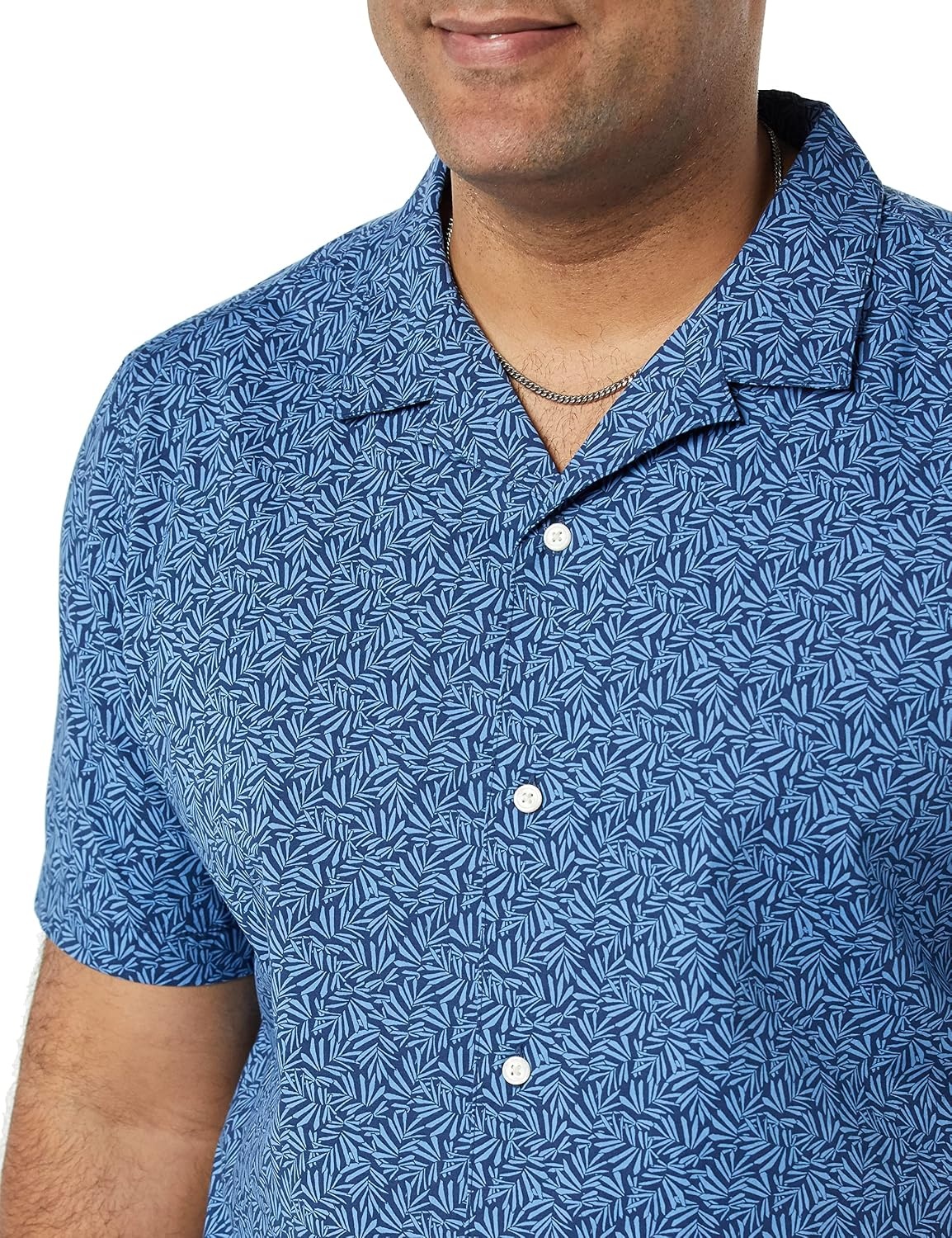 image:imageAmazon Essentials Mens Vacation Cotton ButtonDown Short Sleeve Resort ShirtIndigo Palm Leaf Print