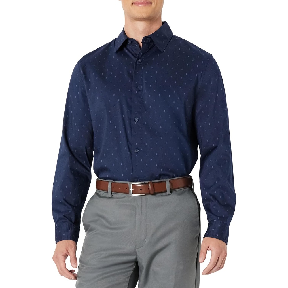 image:imageAmazon Essentials Mens Regular Fit Long Sleeve Wrinkle Resistant Stretch Dress ShirtNavy Geo Print