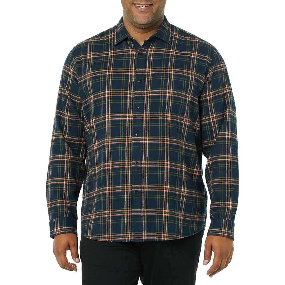 image:imageAmazon Essentials Mens Regular Fit LongSleeve Flannel Shirt Soft Brushed Cotton Lightweight yet WarmDark Navy Plaid